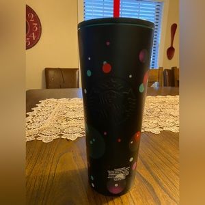 Brand new 2022 Mexico Starbucks holiday edition Tumblr Venti 24 ounce.